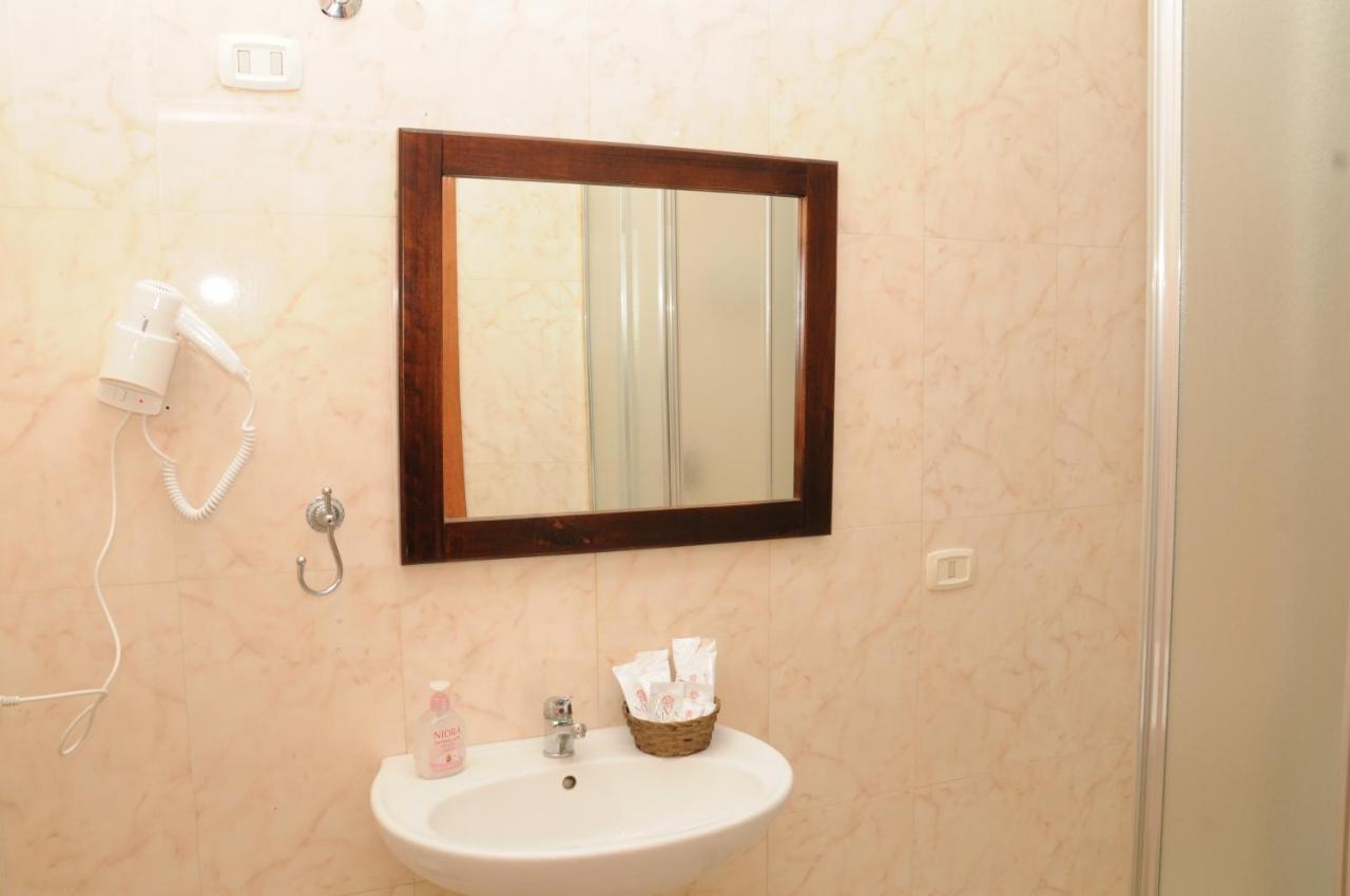 Hotel Sannita Casoria Luaran gambar