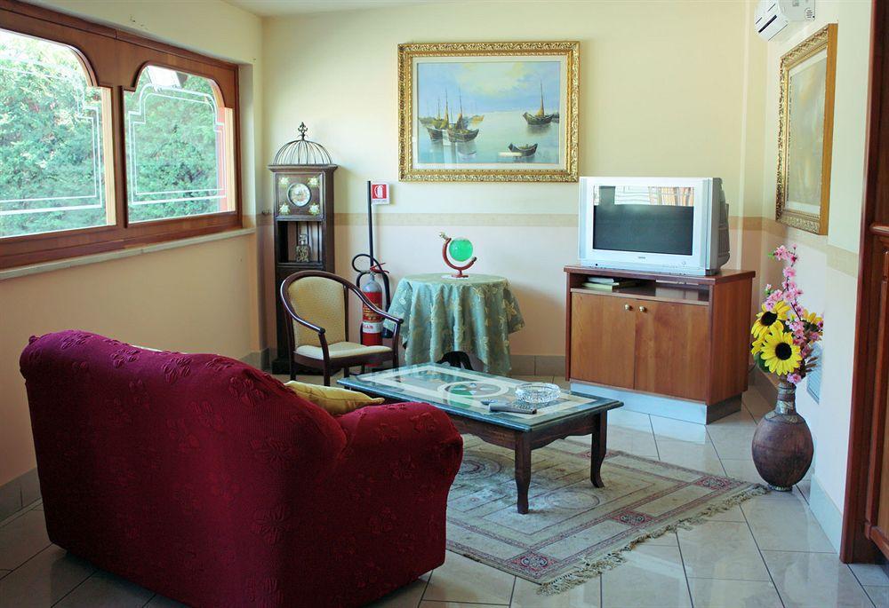 Hotel Sannita Casoria Luaran gambar