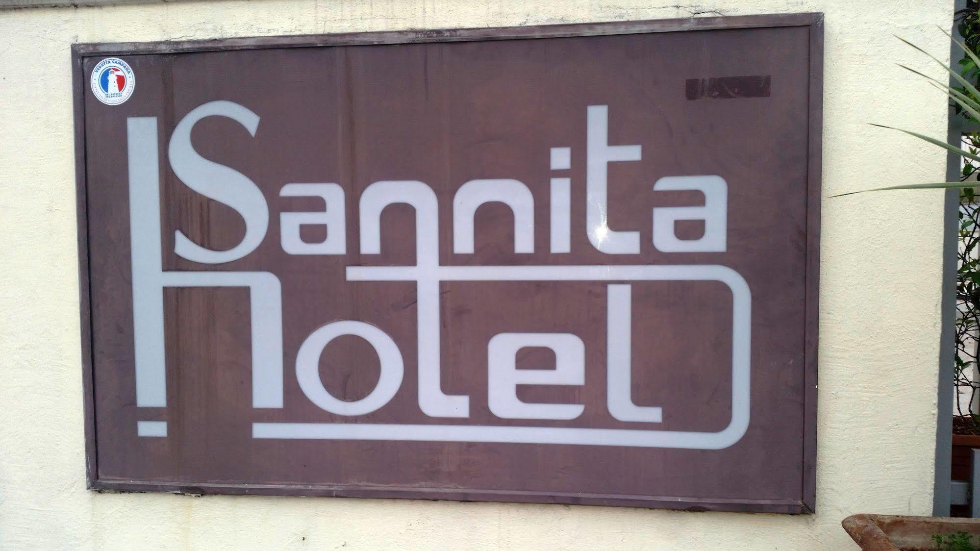Hotel Sannita Casoria Luaran gambar